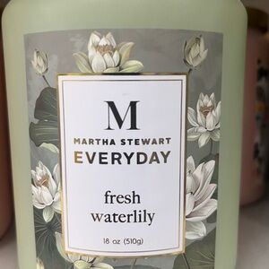 Martha Stewart Everyday Fresh Waterlily Scented Candle